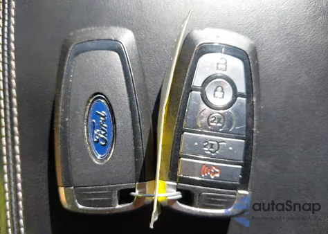 2020 Ford Explorer Xlt from USA, damaged, VIN 1FMSK8DH4LGC06026